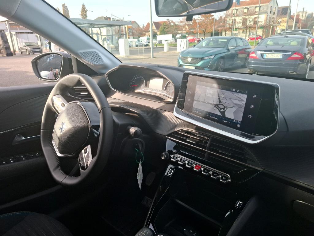 Peugeot 208 PureTech 75 S&S BVM5 Style 2023