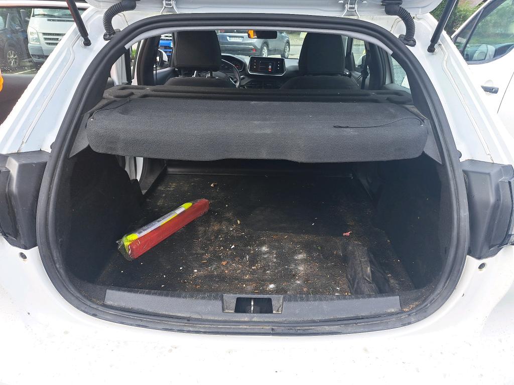 Peugeot 208 BLUEHDI 100 S&S BVM6 PREMIUM PACK 2021