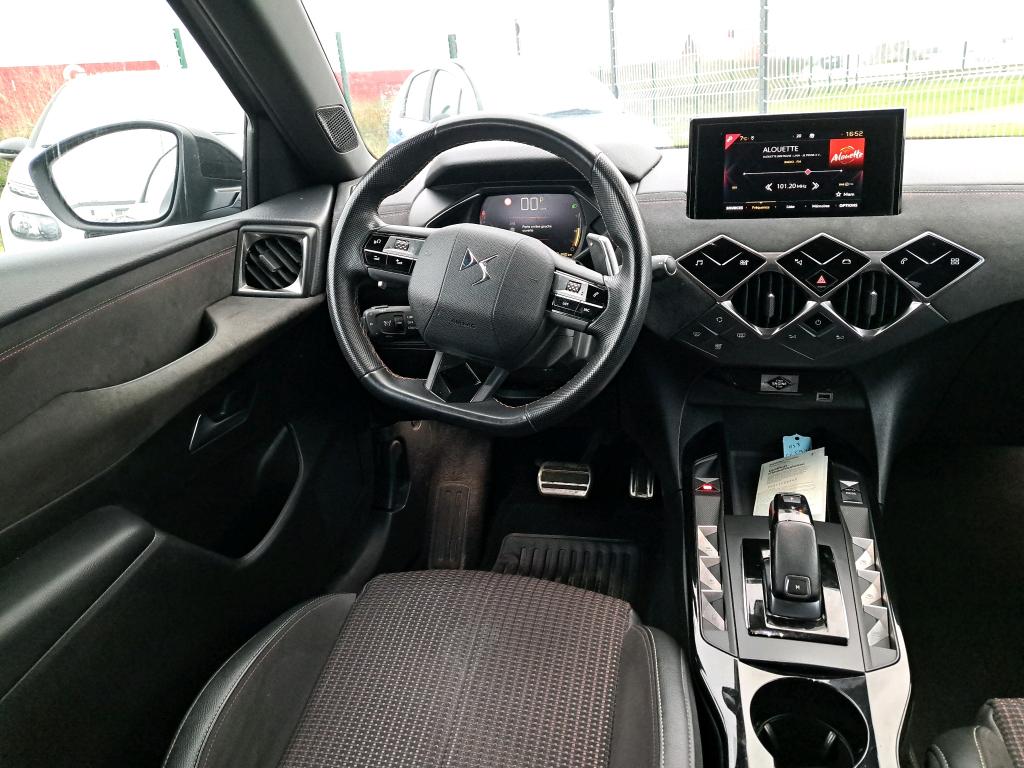 DS DS3 Crossback BlueHDi 130 EAT8 Performance Line 2021
