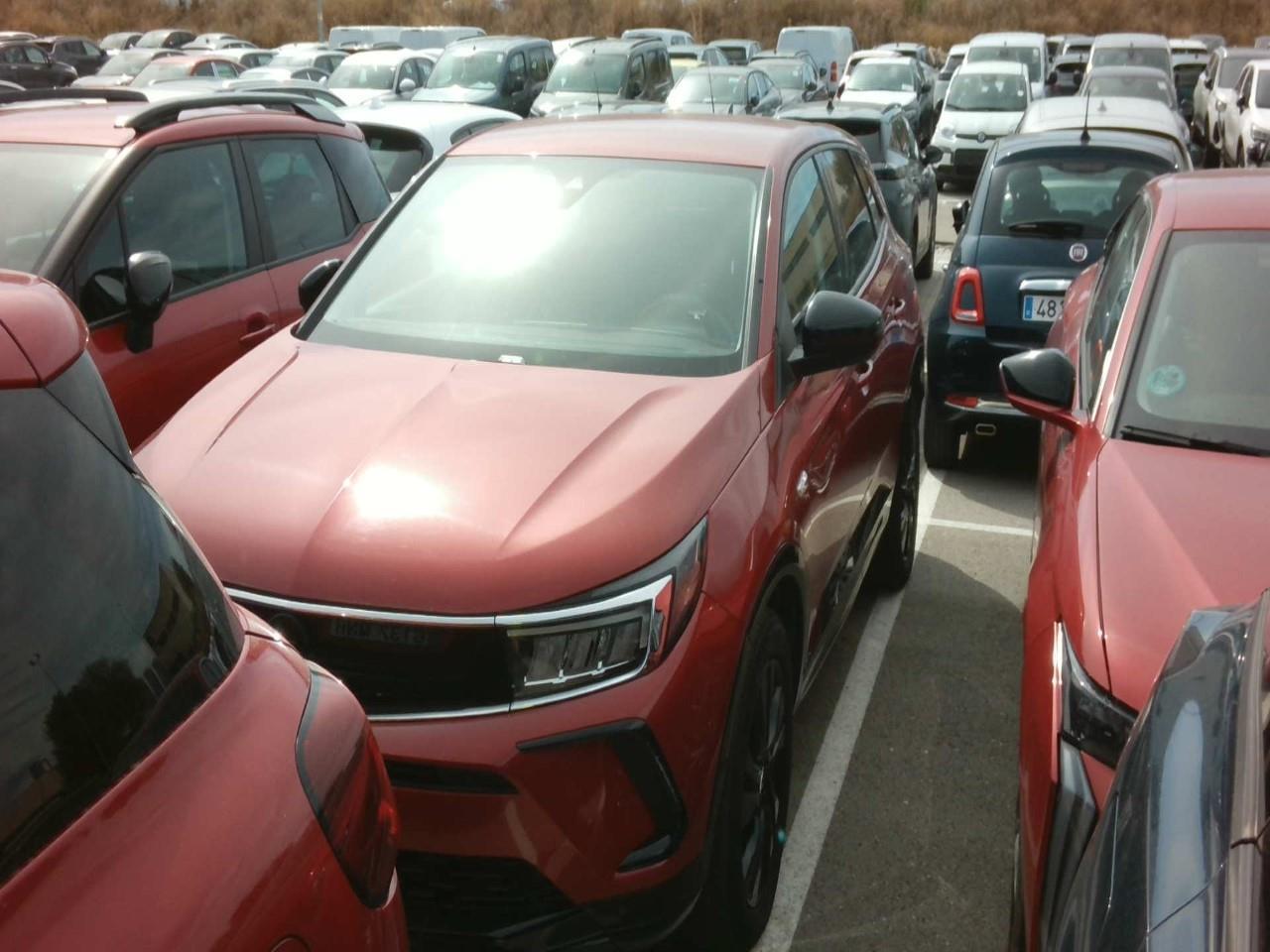 Foto Opel Grandland PHEV 10