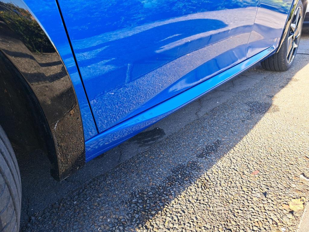Peugeot 208 Hybrid 110 e-DCS6 GT 2025