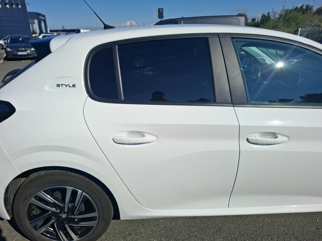 Peugeot 208 PureTech 100 S&S BVM6 Style 2023