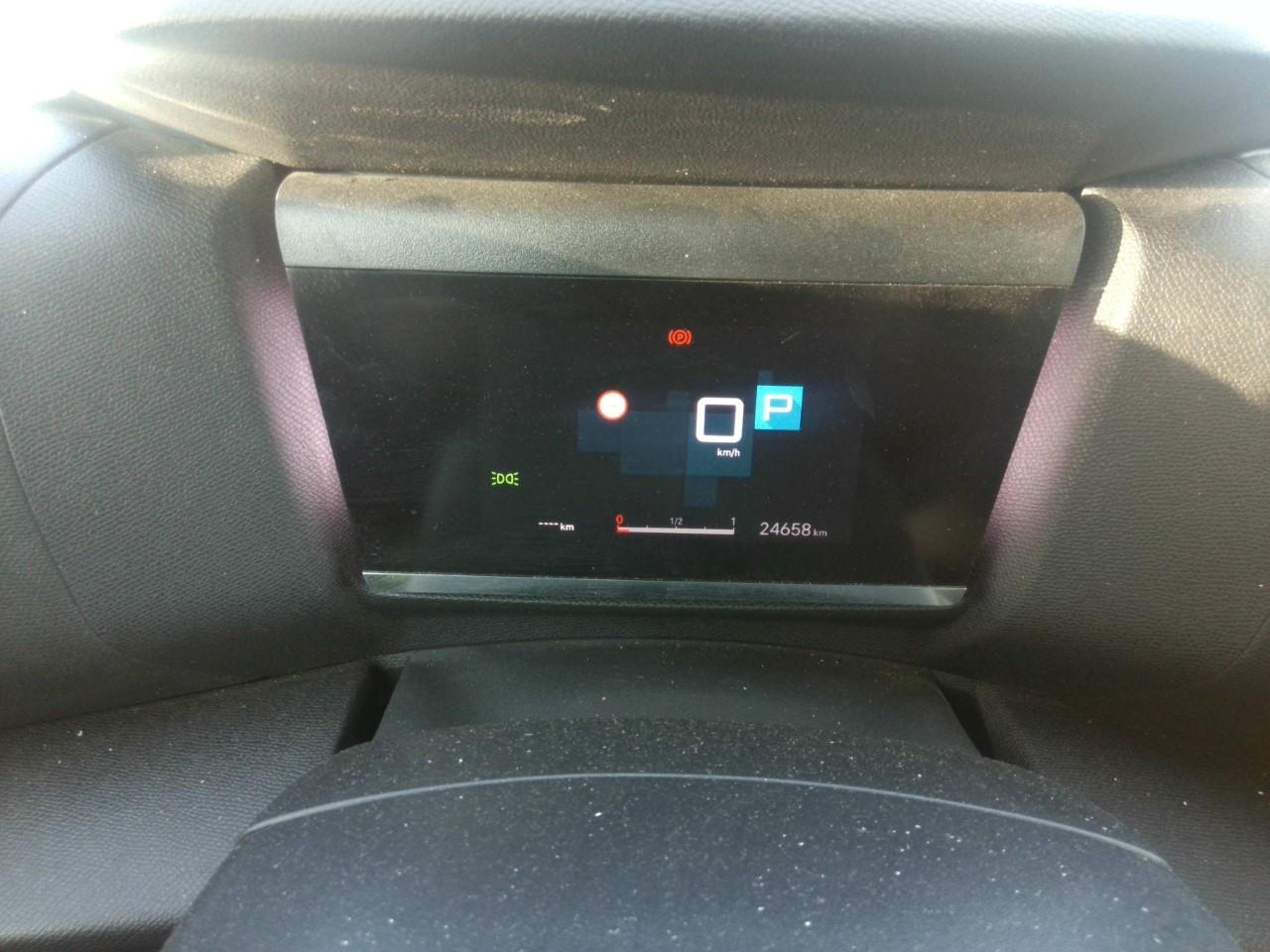 Foto Citroën C4 X 3