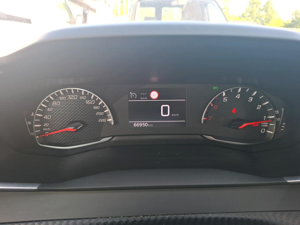 Peugeot 208 BlueHDi 100 S&S BVM6 Active Pack 2022