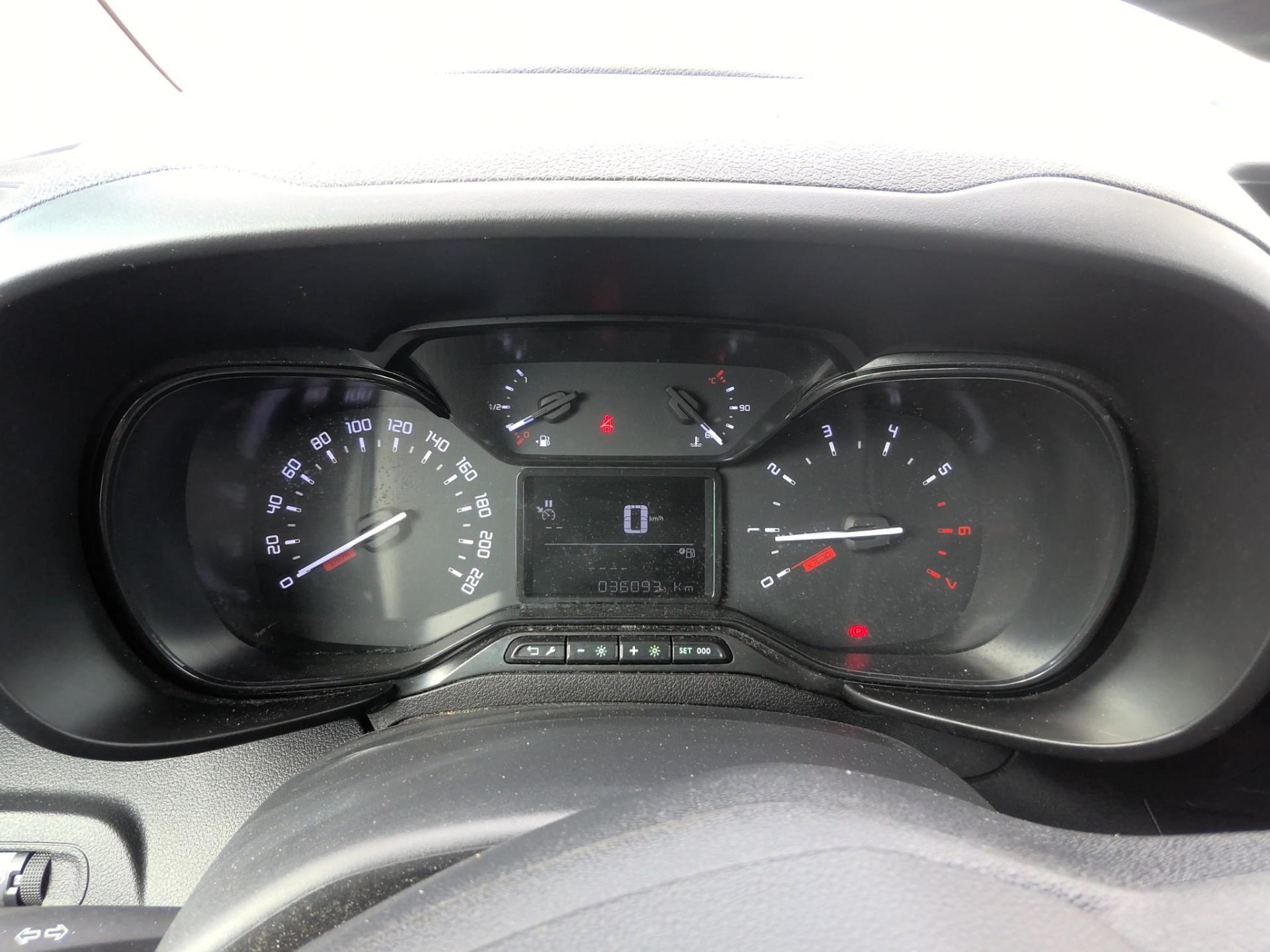 Citroen BERLINGO VAN TAILLE XL 950KG BLUEHDI 100 S&S BVM6 2023
