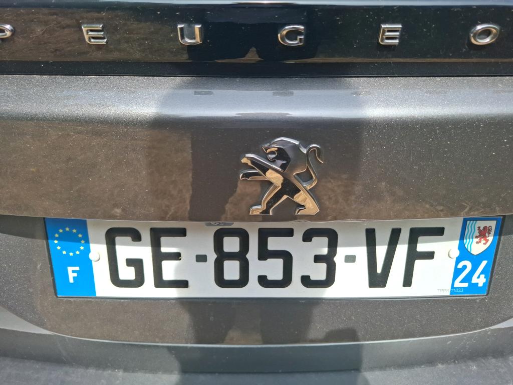 Peugeot 2008 PureTech 130 S&S EAT8 Allure Pack 2022