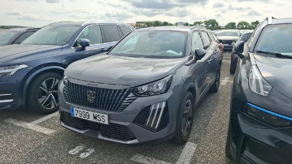Foto Peugeot 2008 4