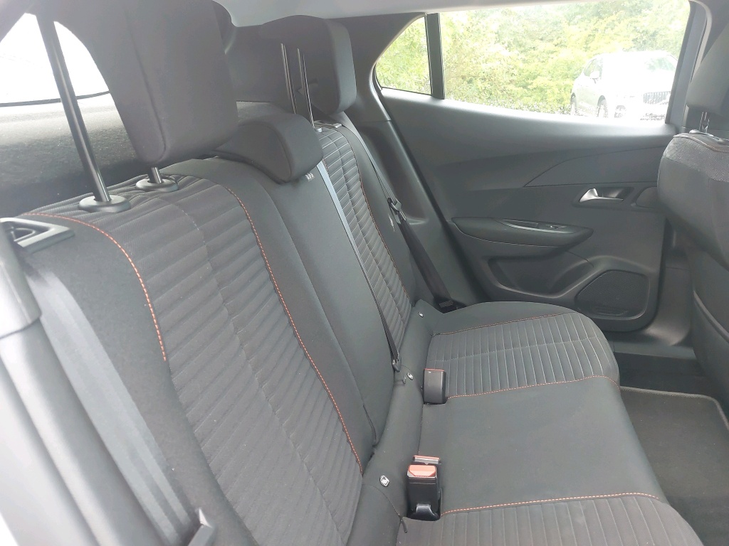 Peugeot 2008 PureTech 130 S&S BVM6 Active Pack 2022