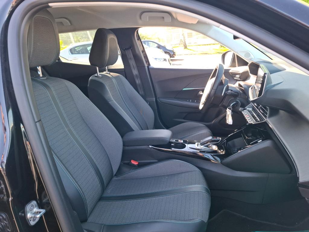 Peugeot 2008 BlueHDi 130 S&S EAT8 Allure 2021
