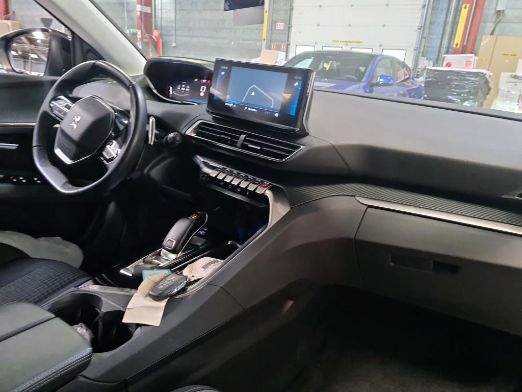 Peugeot 5008 PureTech 130ch S&S EAT8 Active Pack 2022