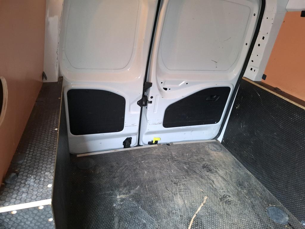 Peugeot PARTNER FOURGON STANDARD 650 KG BLUEHDI 100 S&S BVM6 ASPHALT 2021