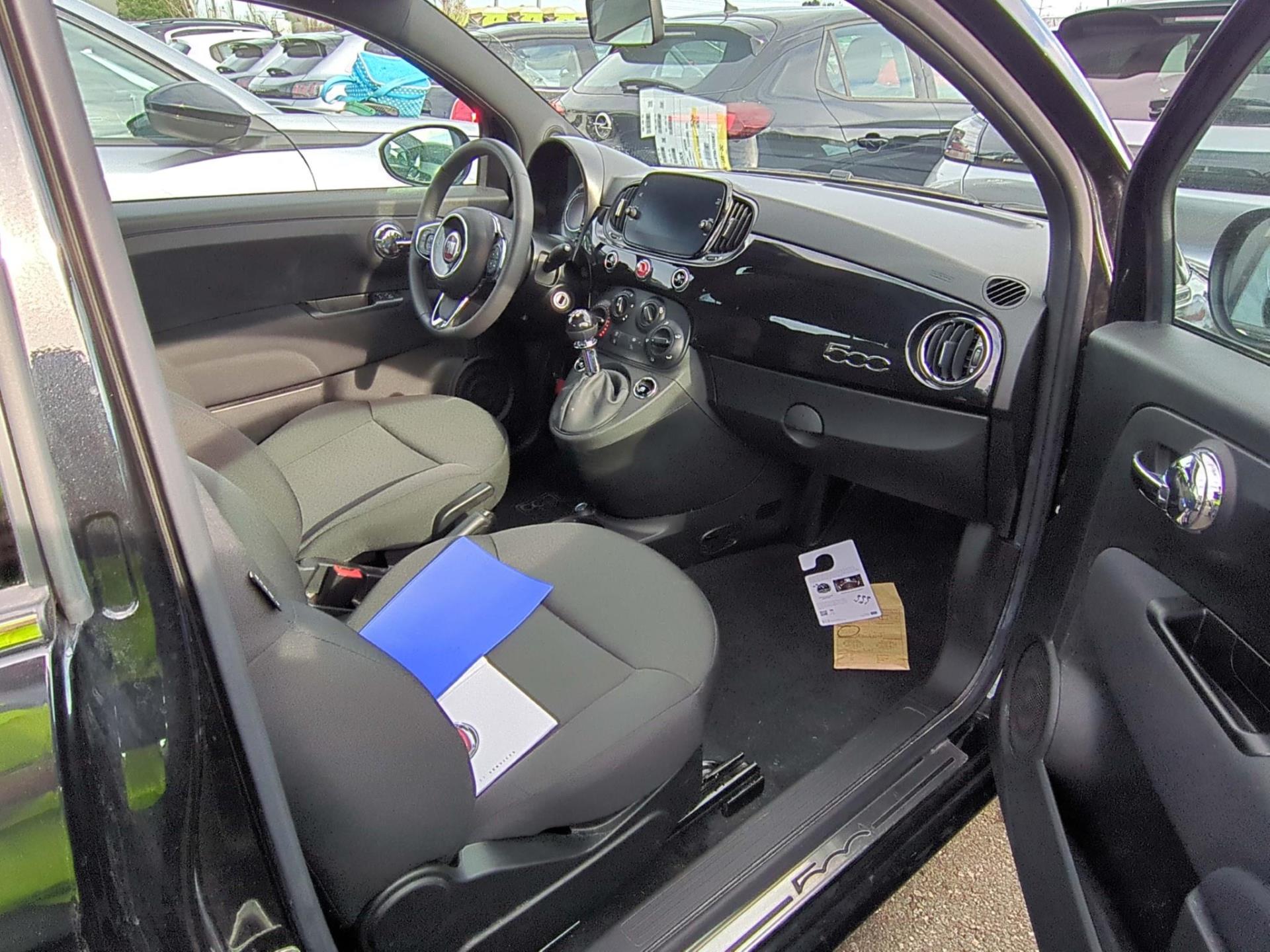 FIAT 500C 1.0 70 ch Hybride BSG S/S Web Collezione 2024