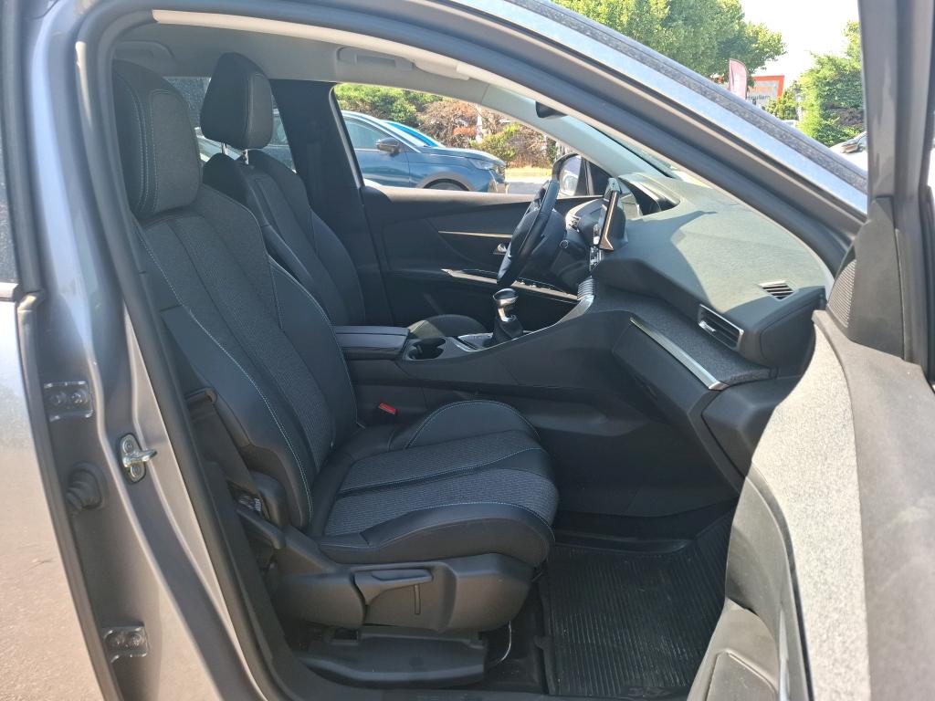 Peugeot 3008 Puretech 130ch S&S BVM6 Allure Pack 2022