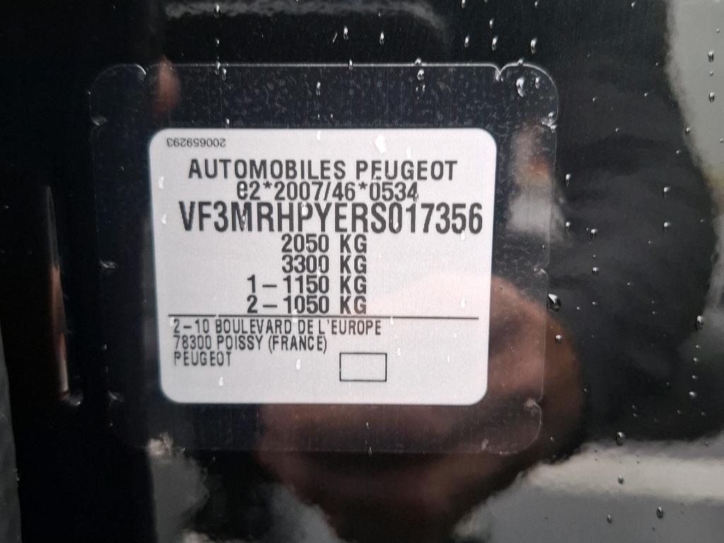 Peugeot 3008 Hybrid 136 e-DCS6 GT 2024