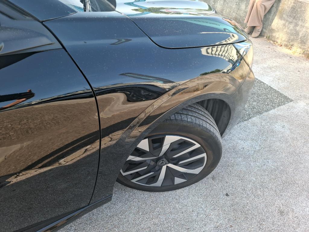 Peugeot 208 Hybrid 110 ch e-DCS6 Style 2025