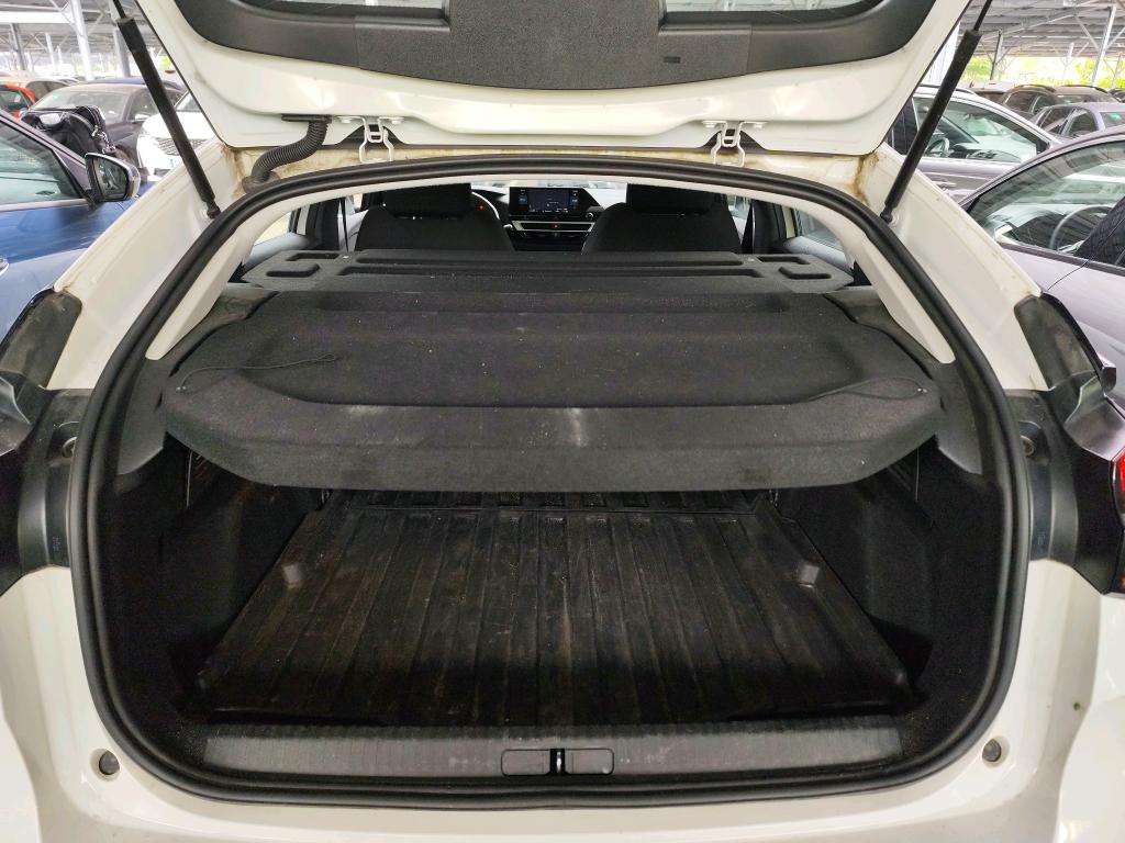Citroen C4 SOCIETE BLUEHDI 130 S&S EAT8 FEEL NAV BUSINESS R 2022