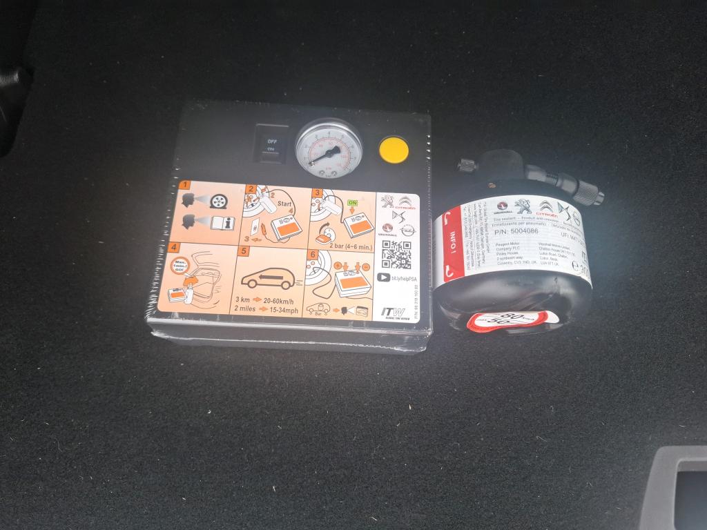 Peugeot 2008 BlueHDi 130 S&S EAT8 Allure Pack 2022