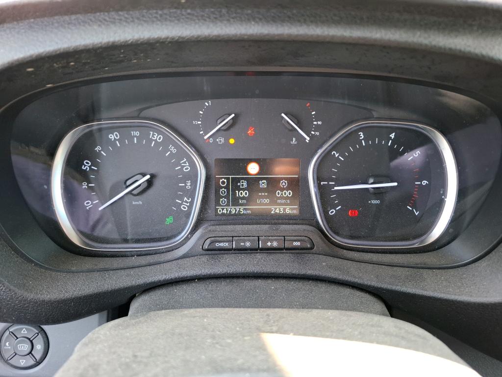 Peugeot EXPERT FGN TOLE STANDARD 2.0 BLUEHDI 120 S&S BVM6 ASPHALT 2020