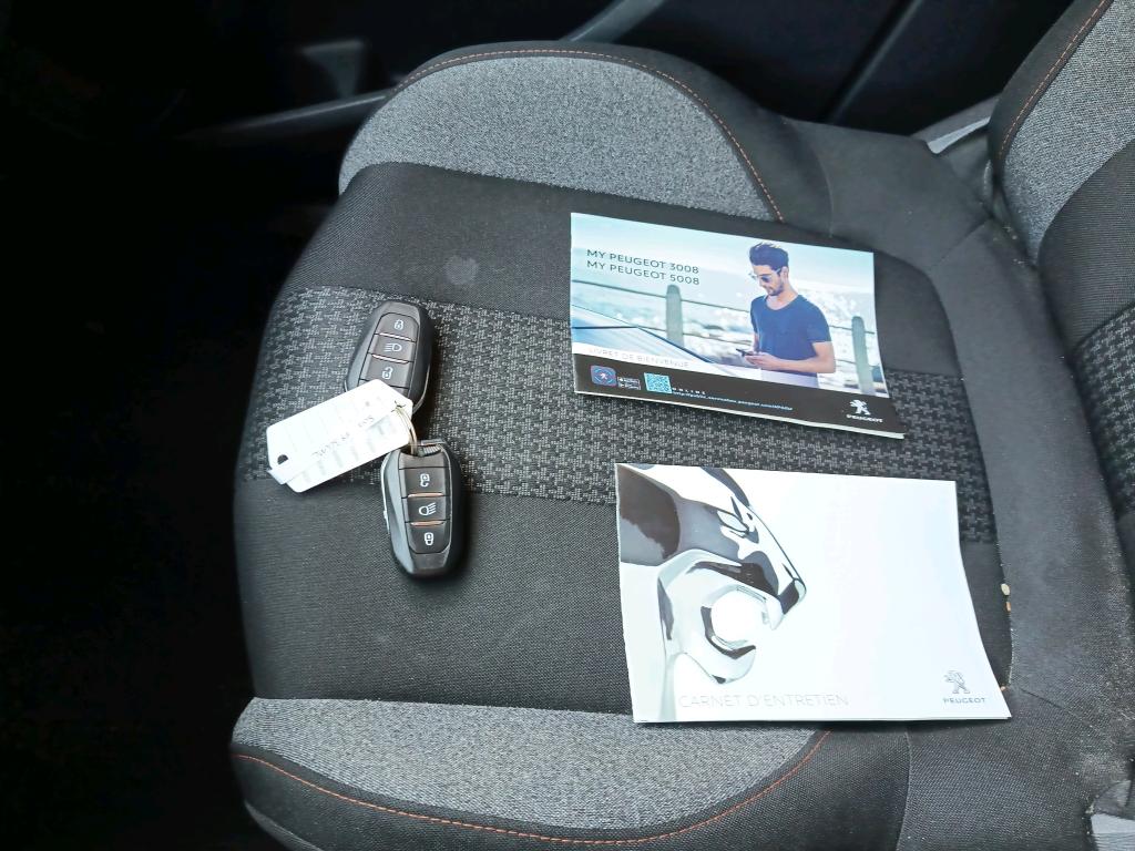 Peugeot 5008 BlueHDi 130ch S&S BVM6 Active Business 2021