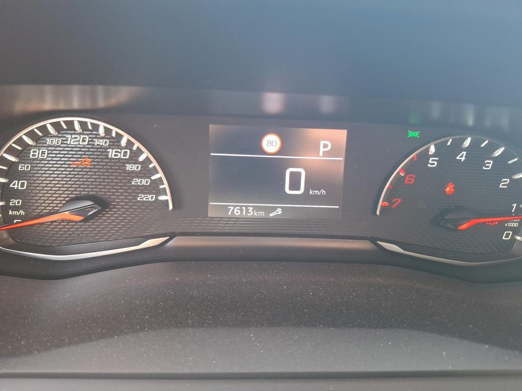 Peugeot 208 PureTech 100 S&S EAT8 Style 2023