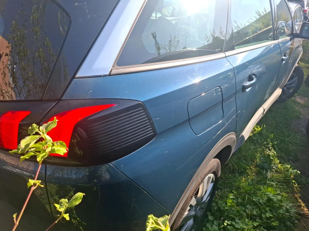 Peugeot 5008 BlueHDi 130ch S&S EAT8 Active Pack 2022