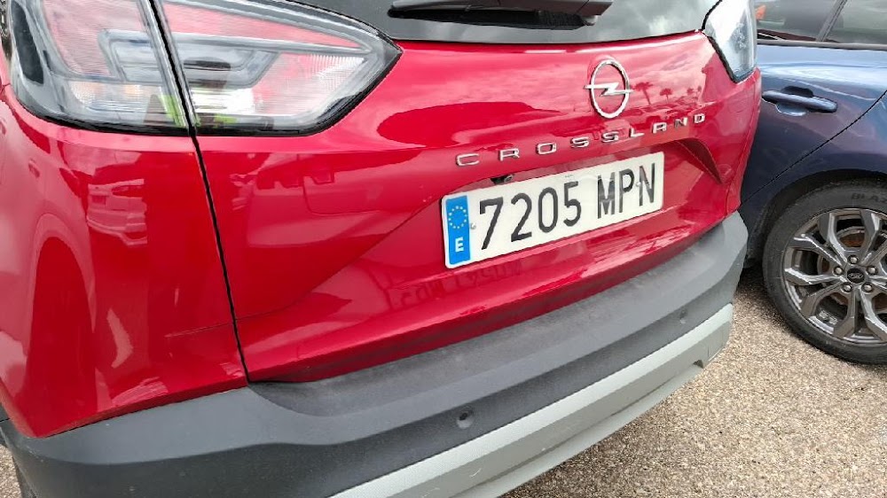 Opel CrossLand Crossland Elegance Pack 1.2 GAS MT6 S/S 110cv (81Kw)