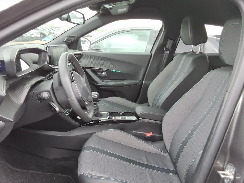 Foto Peugeot 2008 10