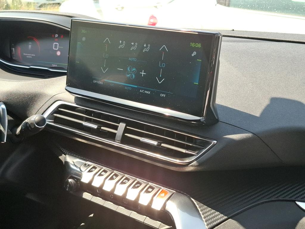 Peugeot 3008 Hybrid 225 e-EAT8 Allure 2022