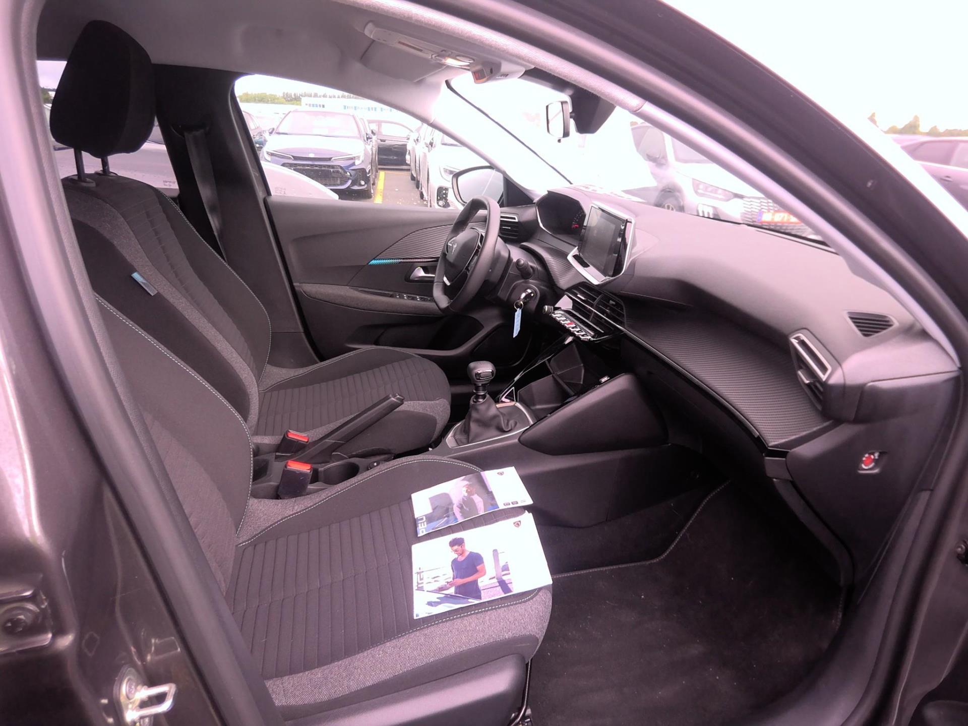 Peugeot 208 PureTech 100 S&S BVM6 Style 2023