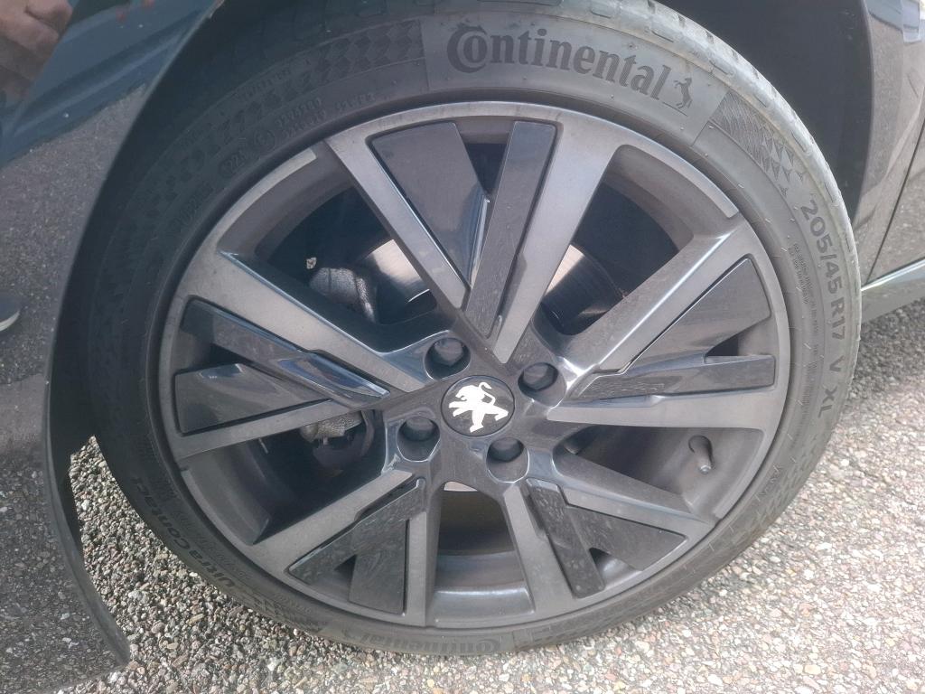 Peugeot 208 PureTech 130 S&S EAT8 GT Pack 2022
