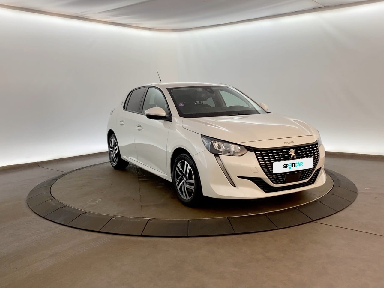 Peugeot 208 PureTech 100 S&S BVM6 Roadtrip 2021