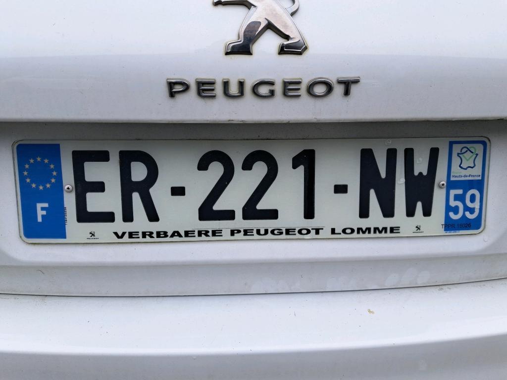 Peugeot 308 AFFAIRE 1.6 BLUEHDI 100 S&S BVM5 PREMIUM PACK 2017
