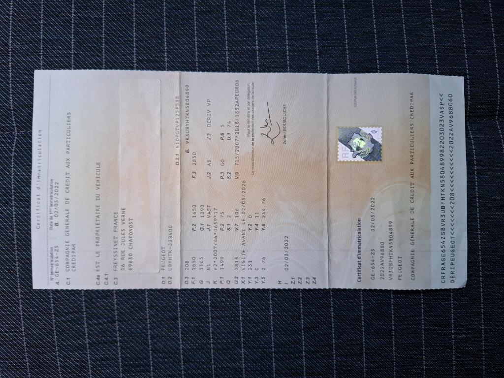 Peugeot 208 BLUEHDI 100 S&S BVM6 PREMIUM 2022