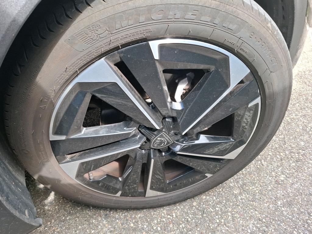 Peugeot 408 PureTech 130 ch S&S EAT8 Allure Pack 2024