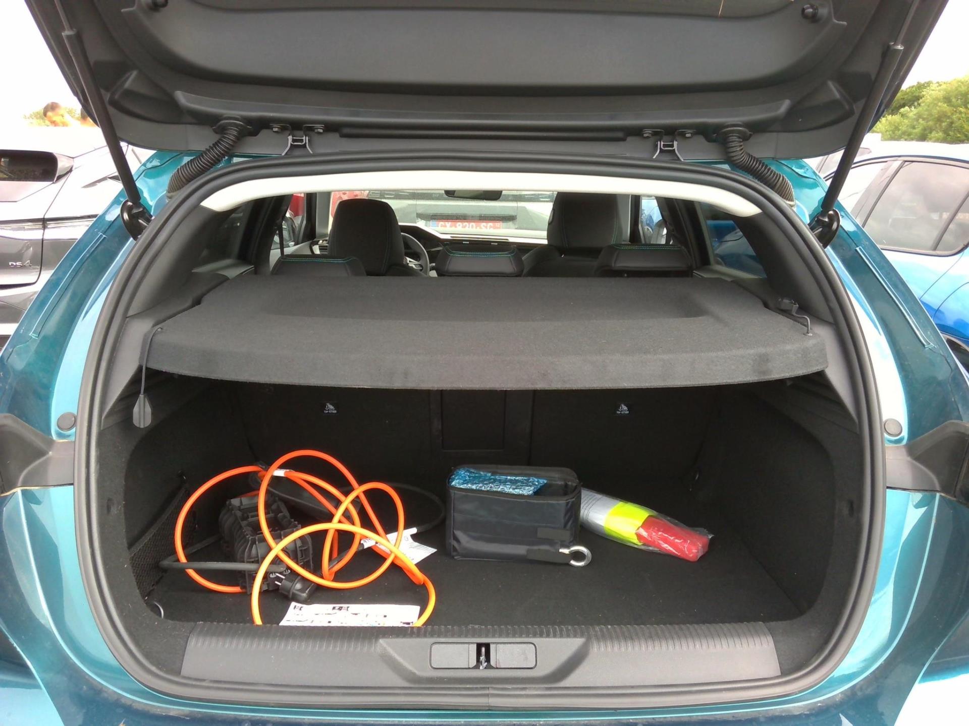 Peugeot 308 PHEV 180 e-EAT8 Allure 2024