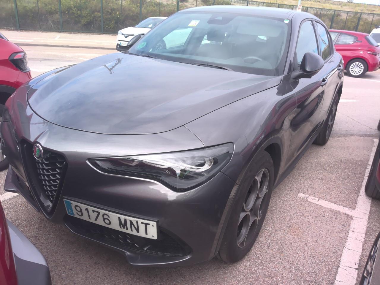 Foto Alfa Romeo Stelvio 11