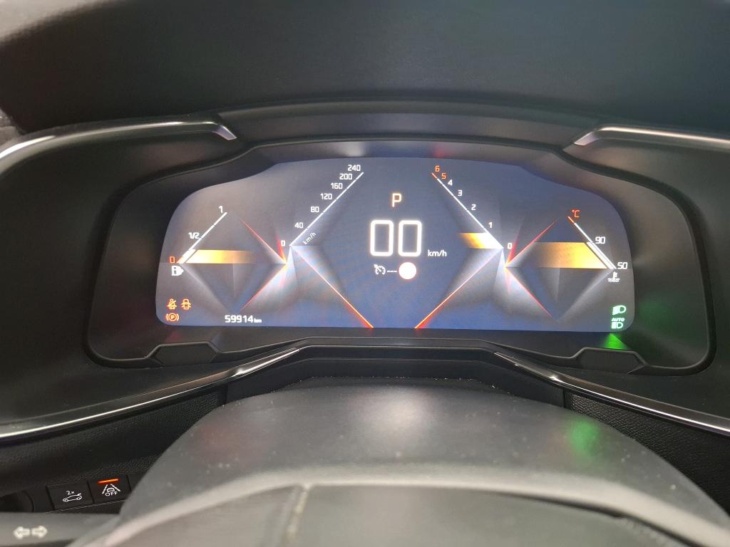 DS DS7 Crossback BlueHDi 130 EAT8 Performance Line 2021