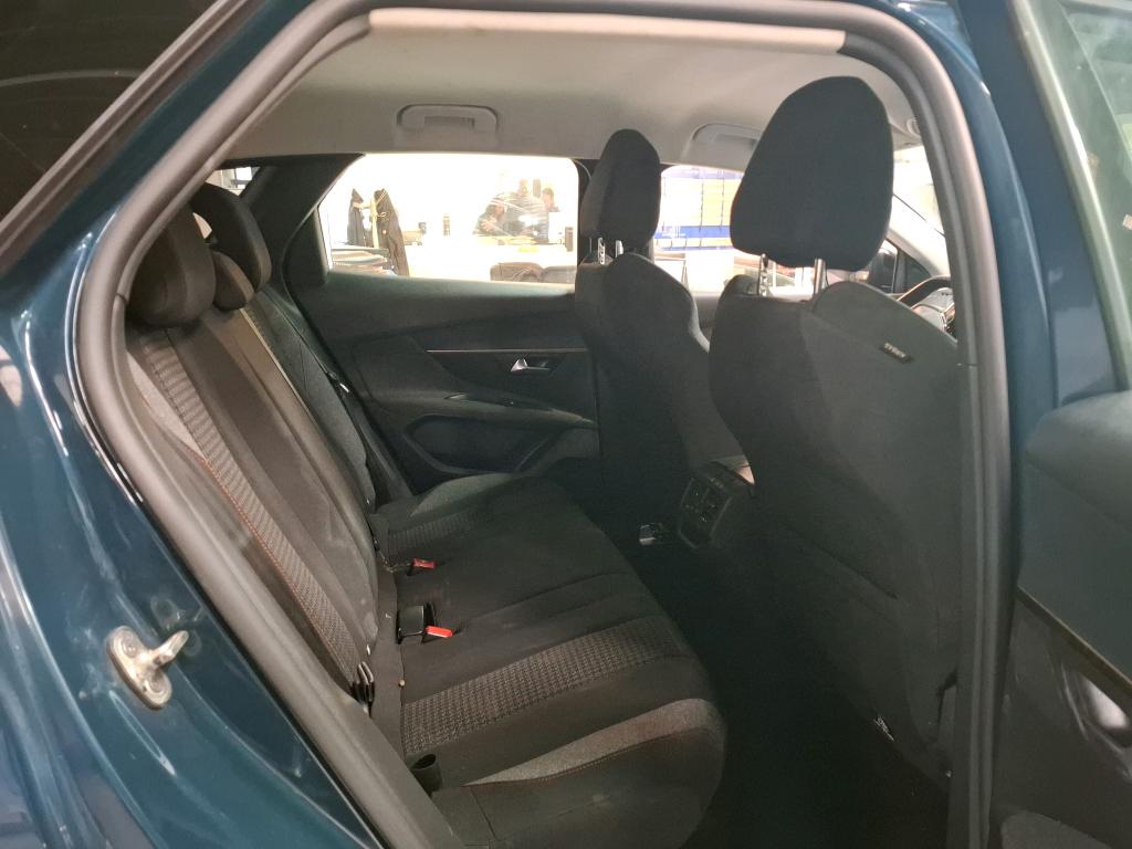 Peugeot 3008 BlueHDi 130ch S&S EAT8 Active Pack 2022