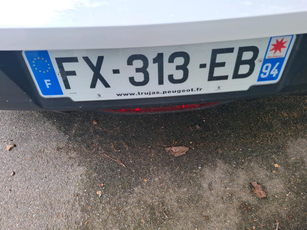 Peugeot 208 BLUEHDI 100 S&S BVM6 PREMIUM PACK 2021