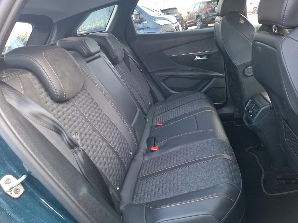 Peugeot 3008 Hybrid 225 e-EAT8 Roadtrip 2021
