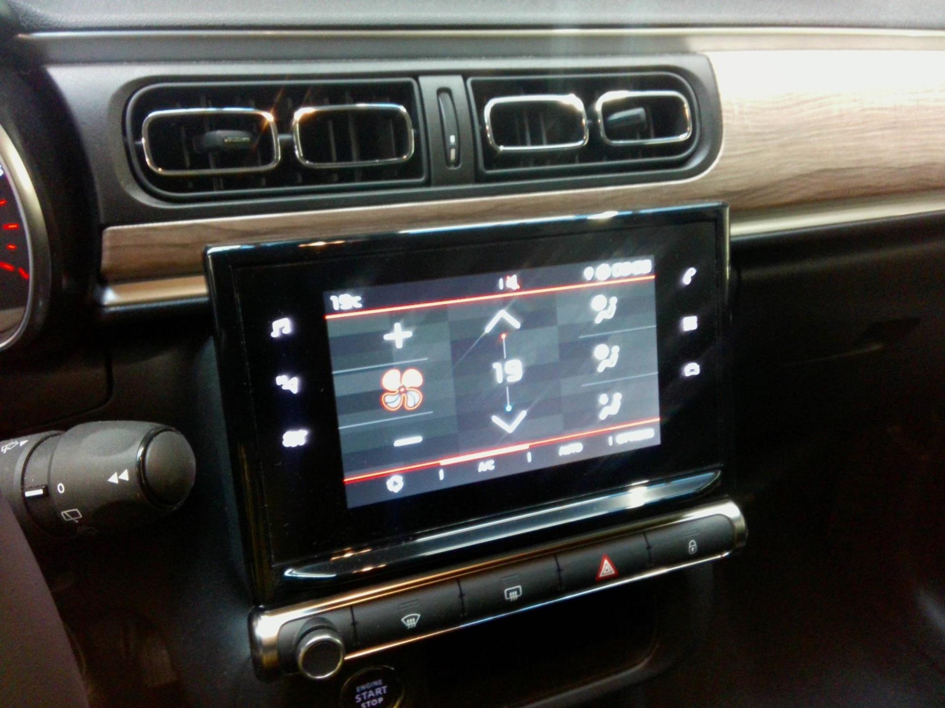 Citroen C3 PureTech 110 S&S BVM6 Shine 2022