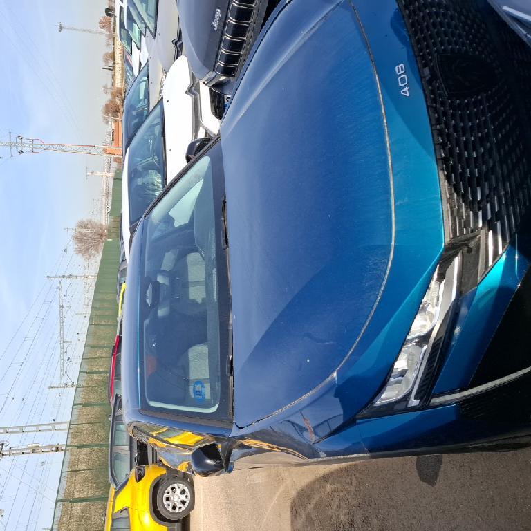 Foto Peugeot 408 4