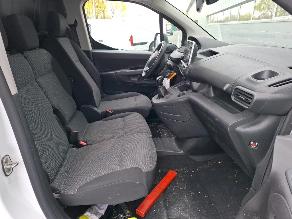 Peugeot PARTNER FOURGON STANDARD 650 KG BLUEHDI 100 S&S BVM5 ASPHALT 2021