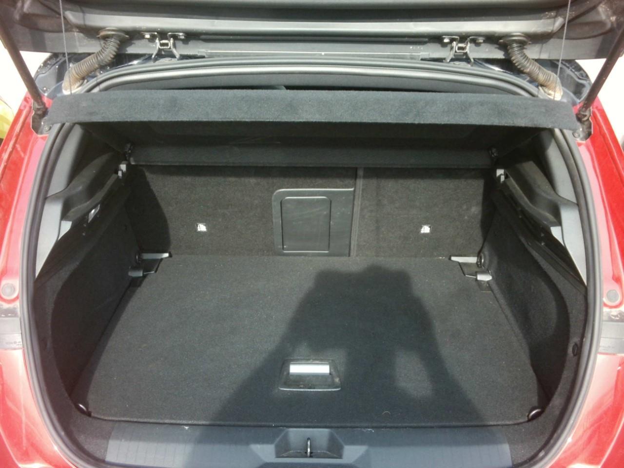 Foto Opel Astra 15