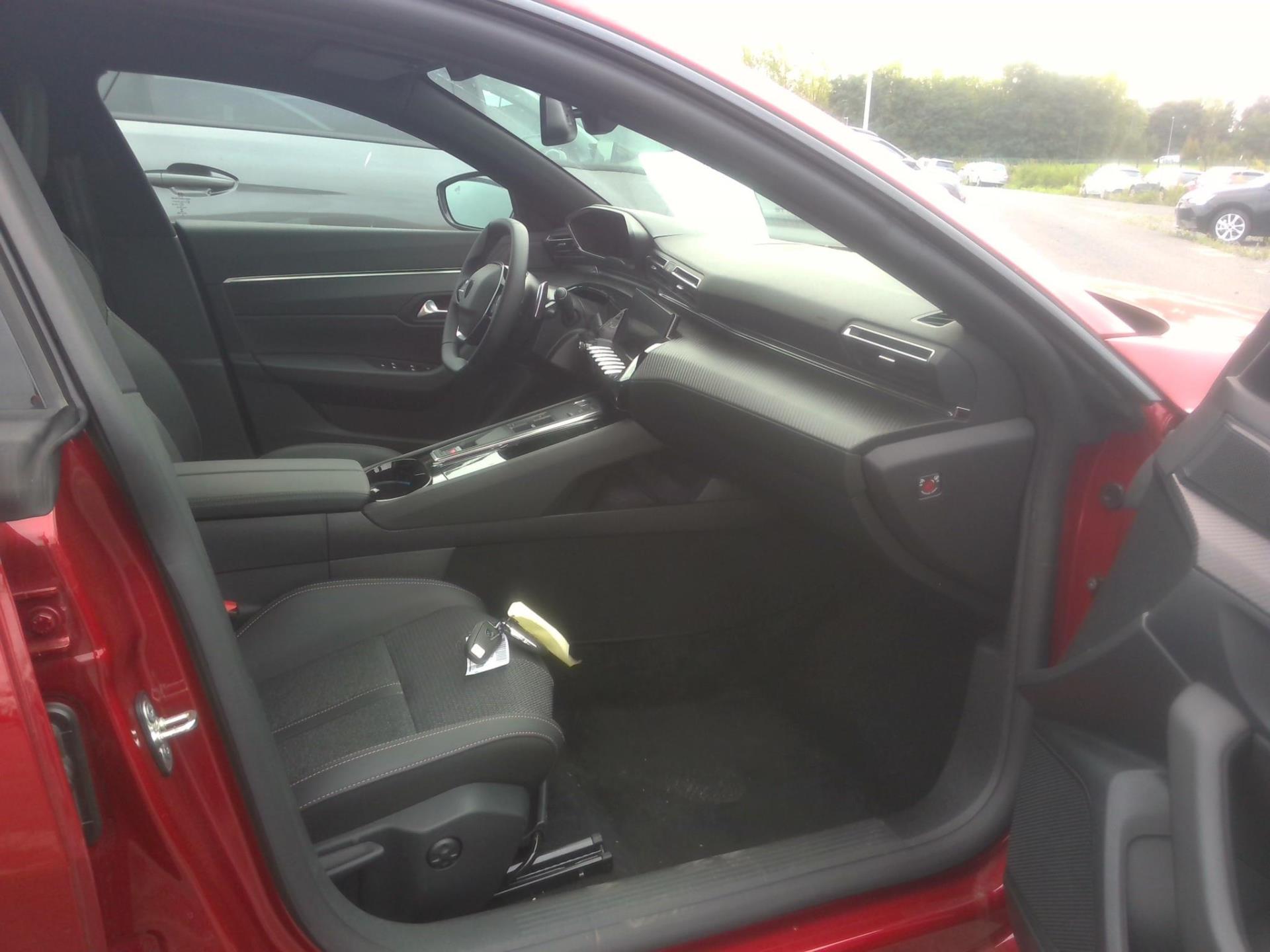 Peugeot 508 SW Hybrid 180 e-EAT8 Allure 2023