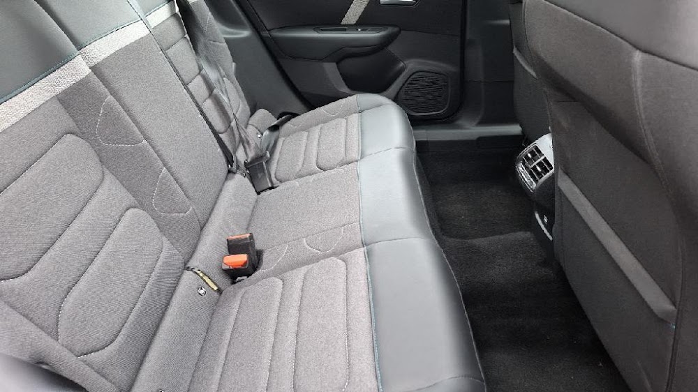 Foto Citroën C4 X 9