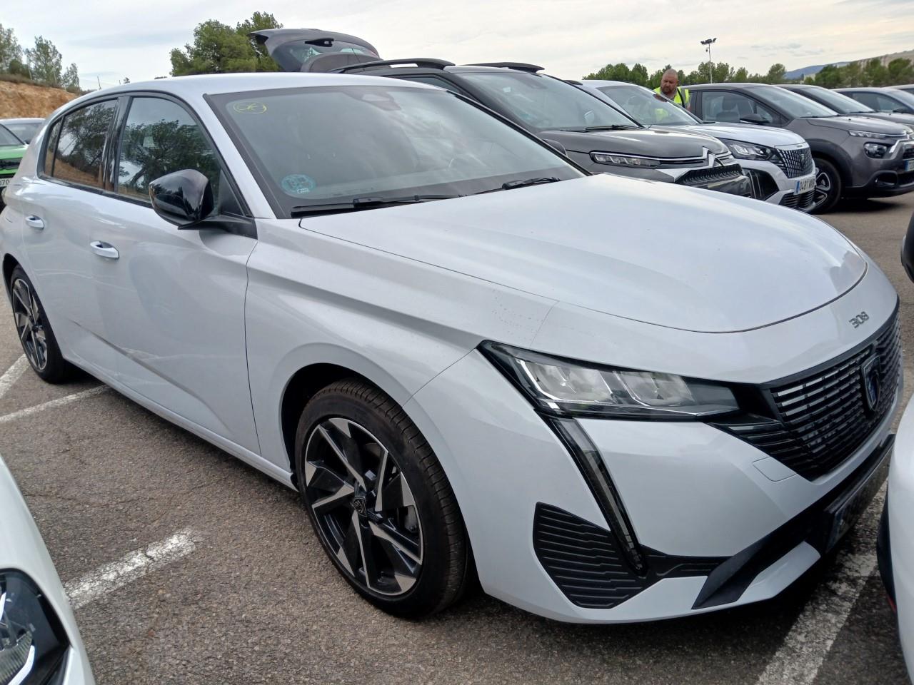 Peugeot 308 308 5p Allure Gasolina 130 S&S 6 Vel. MAN