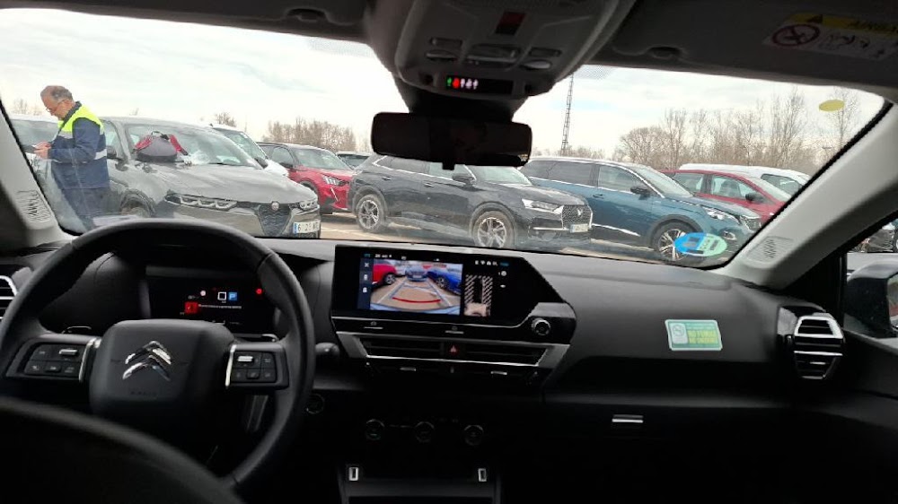 Foto Citroën C4 X 13