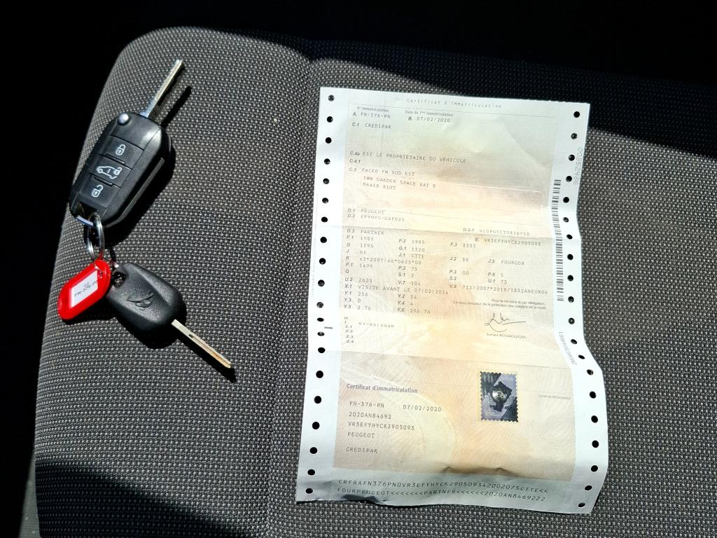 Peugeot PARTNER FOURGON STANDARD 650 KG BLUEHDI 100 S&S BVM5 PREMIUM 2020