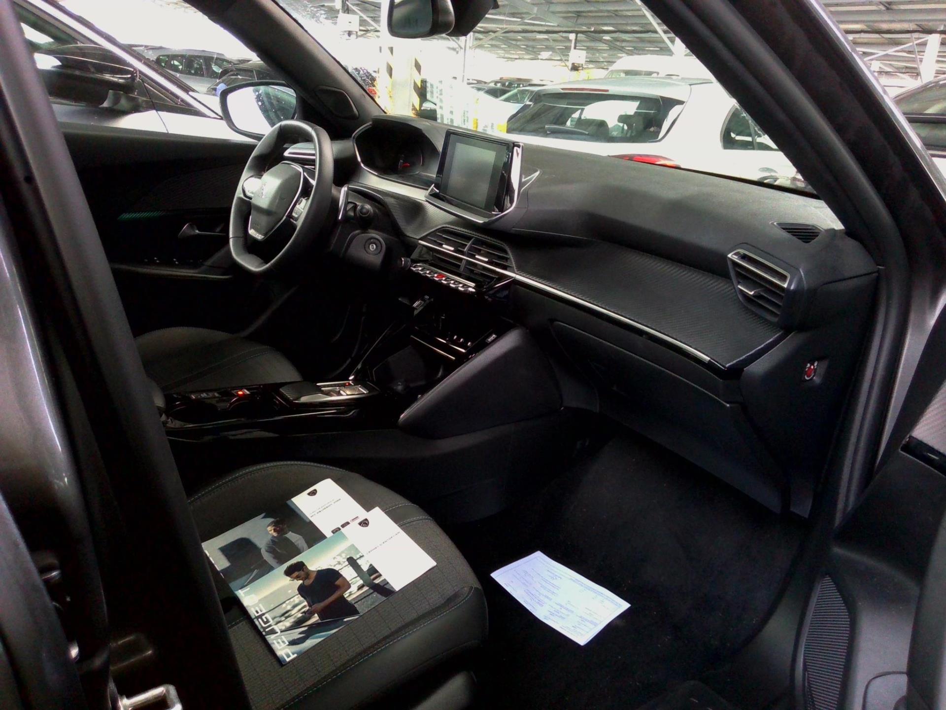 Peugeot 2008 PureTech 130 S&S EAT8 Allure 2023